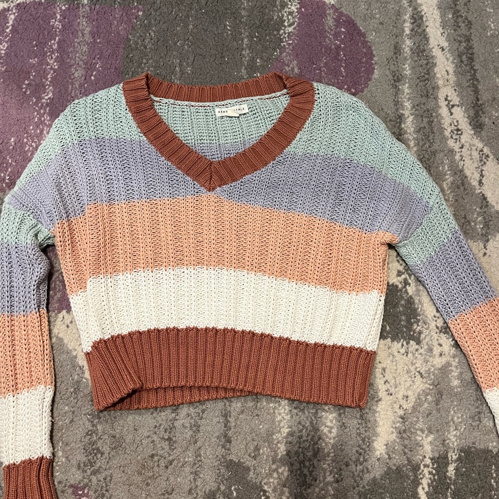 Size xs, stripped knit sweater, Aeropostale